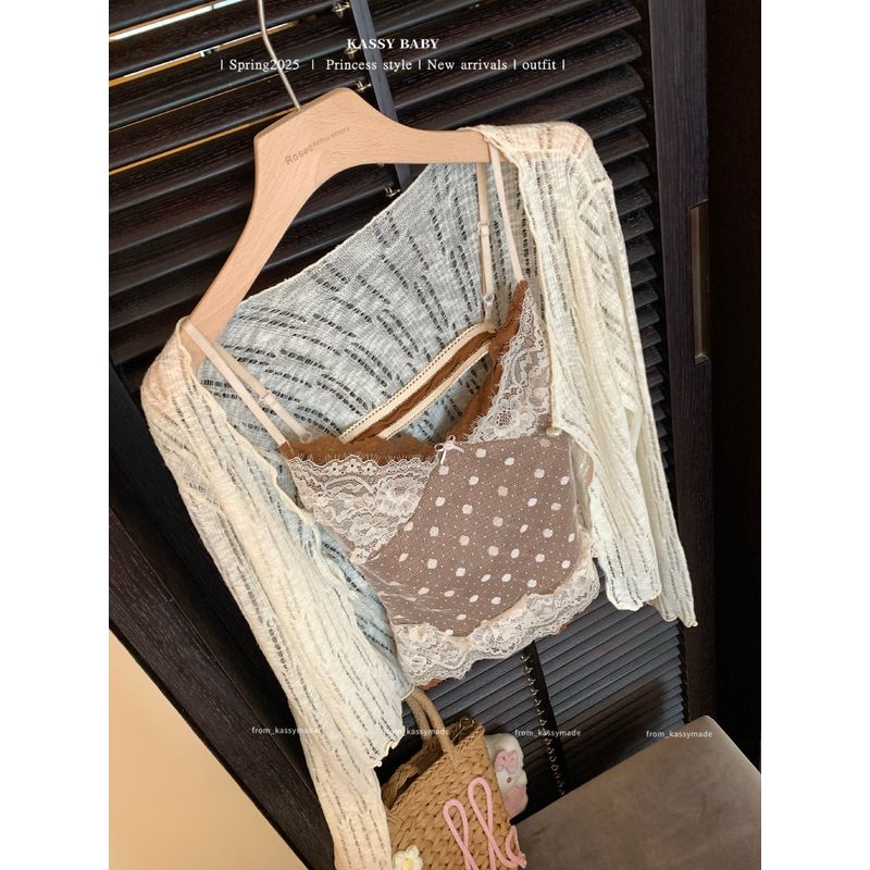 

Kumikumi Pure Desire Тонкий костюм Вязаный кардиган Женский Осенний Внутренний слой Кружево Горошек Жилет на бретелях Комплект из двух предметов Knitting Cardigan One size