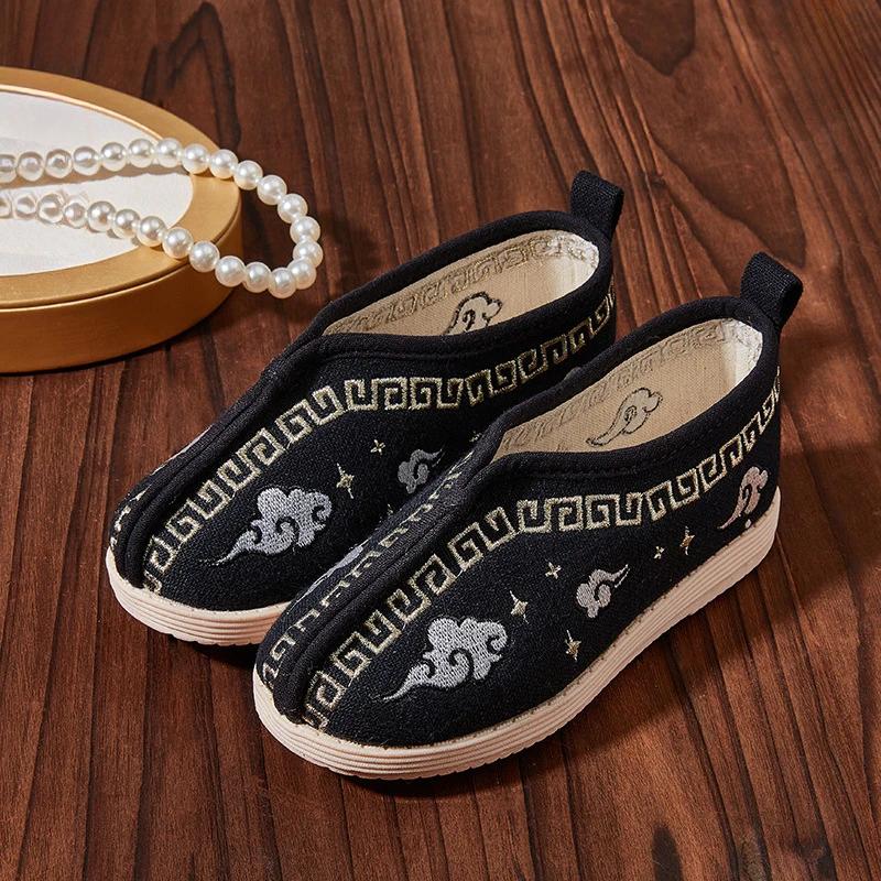 Boys Shoes Chinese Ancient Style Kids Embroidered Cloth Shoes Fashion Comfortable Flat Loafers Children Hanfu Shoes Soft Bottom