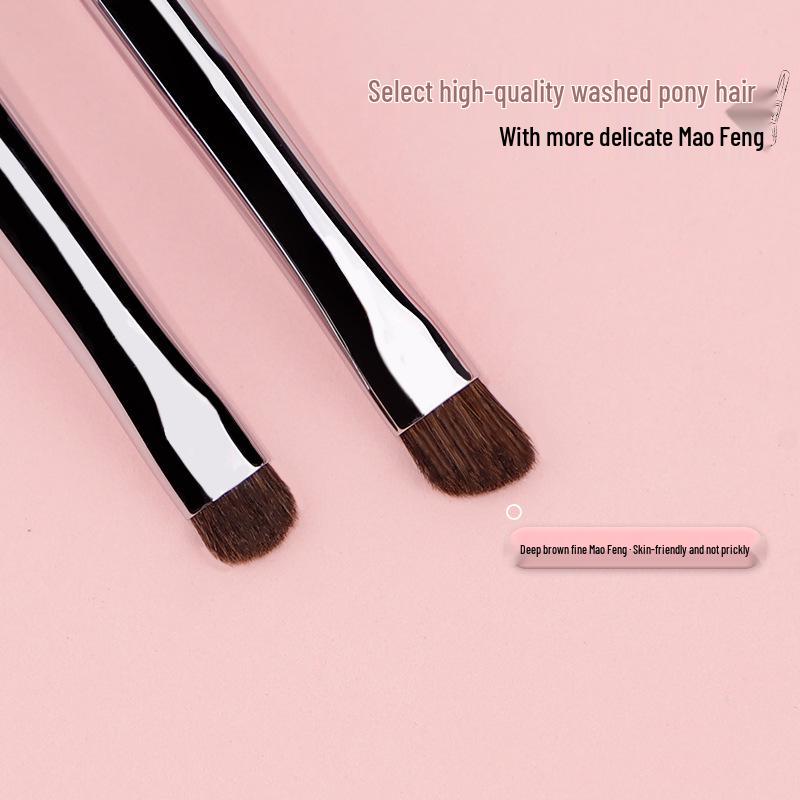 Beveled Pony Hair Detail Brush for Eyeliner, Eyeshadow, Under-Eye Blending.