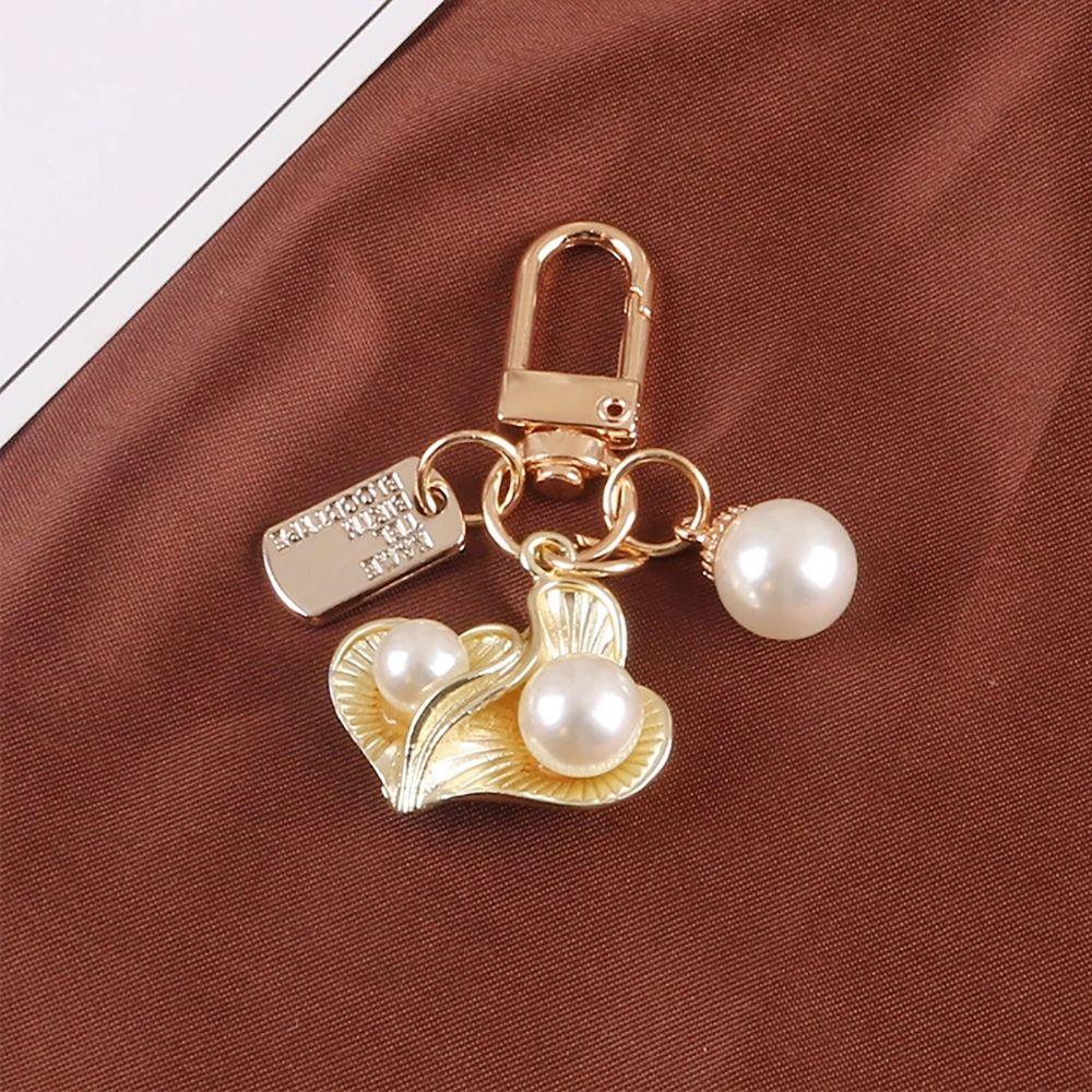 Pendant Metal Female Shell Pearl Heart Keychain Korean Style Key Lanyard Women Car Keyring Letter