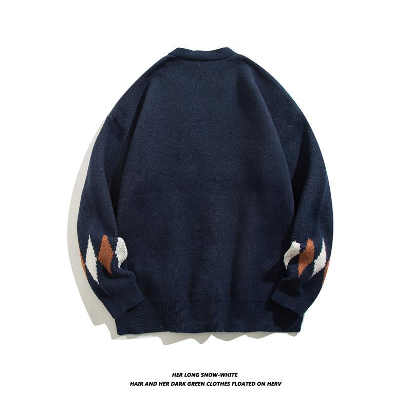 Men's Loose V-Neck Cardigan Sweater - Retro Japanese Style, Thickened for Autumn/Winter, Trendy Knitwear.