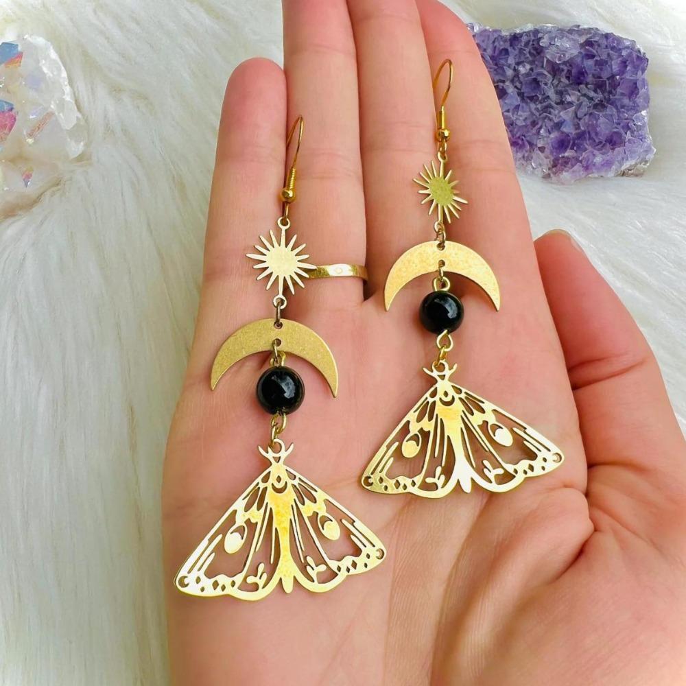 Bohemia Black Glass Beads Gold Color Moon Hollowed-out Moth Pendant Dangle Earrings for Women Halloween Witchcraft Charm Jewelry