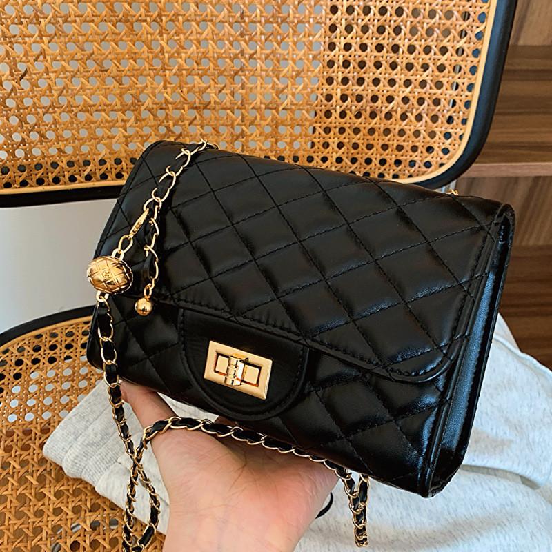 

Stylish Quilted Crossbody Bag For Women In Beige And Black Perfect For Daily Fashion Black,Small