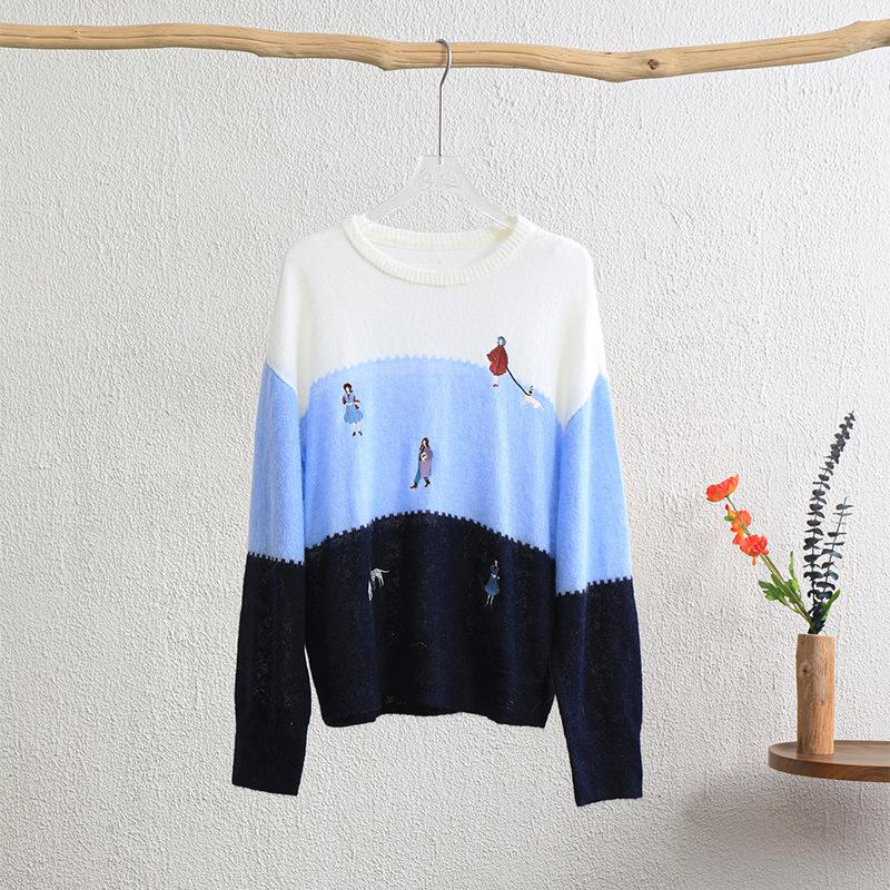 

Новый пуловер из шерсти и мохера с тяжелой вышивкой, цветными блоками, круглым вырезом и длинными рукавами Medium синий