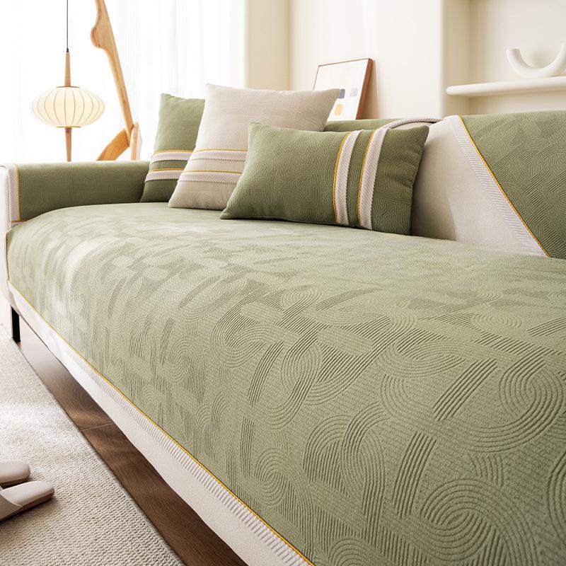 

Chenille Universal Sofa Cushion Light Luxury Modern High-End Non-Slip Leather Cover Cloth Four Seasons Towel Seat 70*70cm