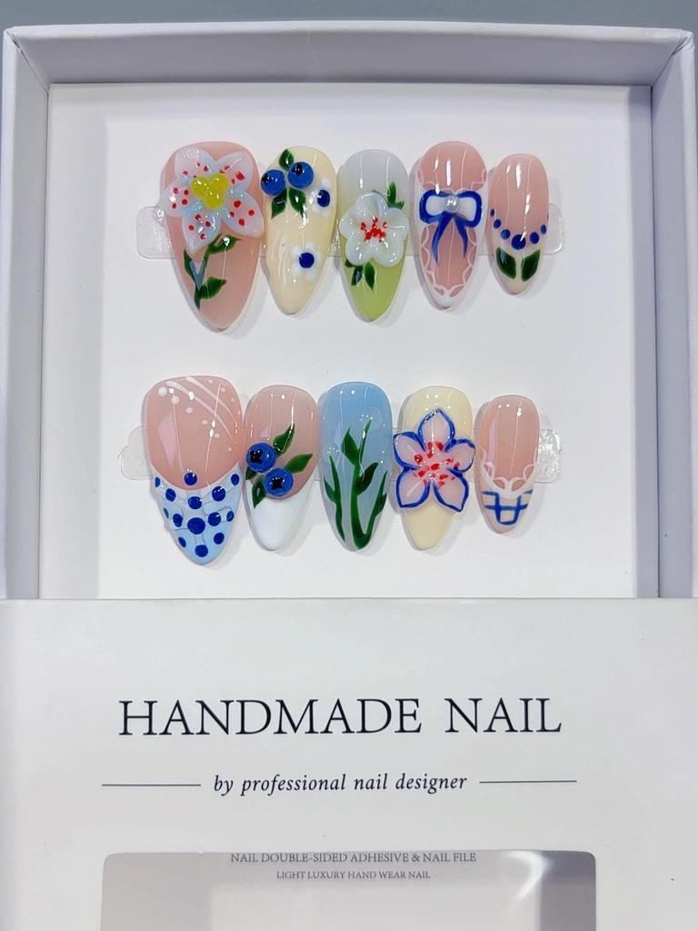 Handmade 3D French Style Multi-color Wearable Nail Tips