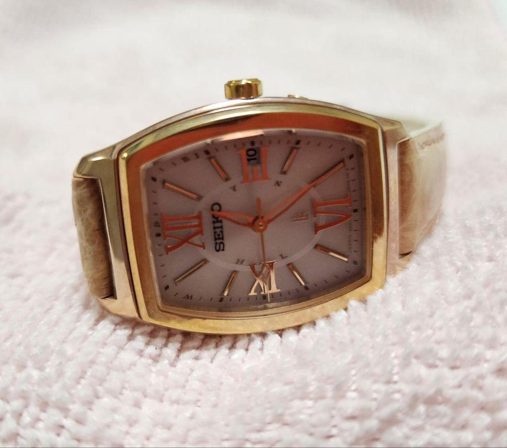 [USED] Junk SEIKO Solar Watch for Women, Gold Tonneau Shape