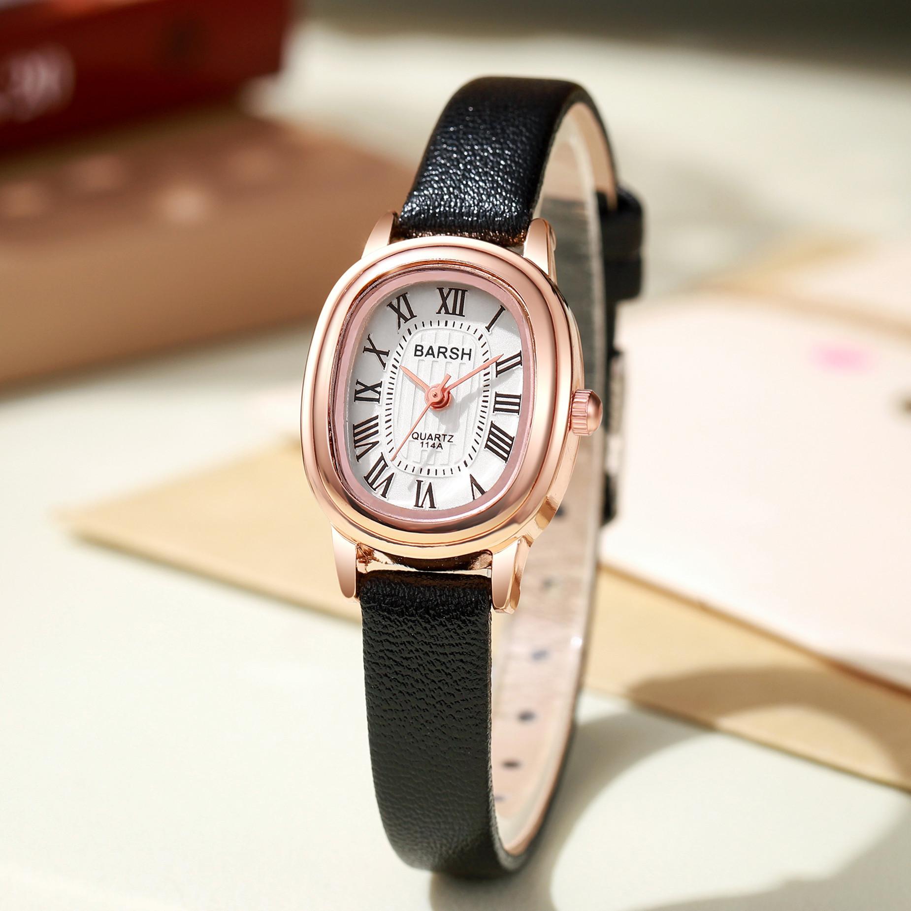 

An oval-shaped small dial women s watch with a unique, high-end feel, simple student retro and light luxury Korean version