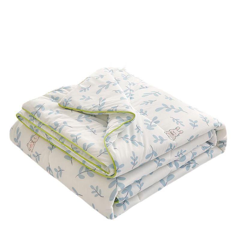 Lilang Cool-Touch Antibacterial Summer Quilt