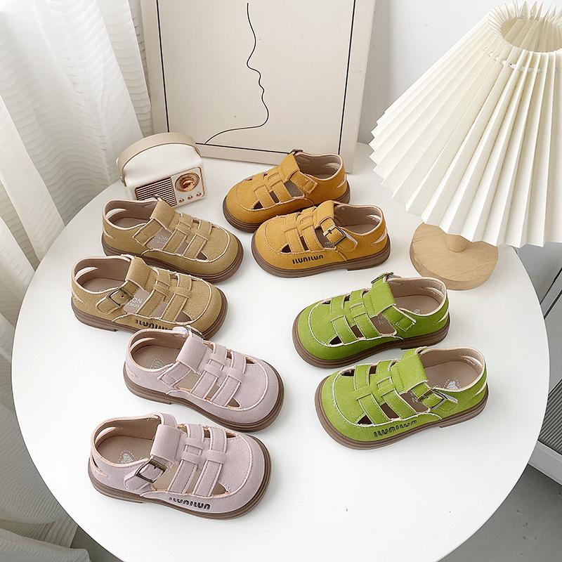 Children's Baotou Sandals Summer New Soft Bottom Girls' Hollow Beach Shoes Boys' Weaving Roman Buchen Shoes