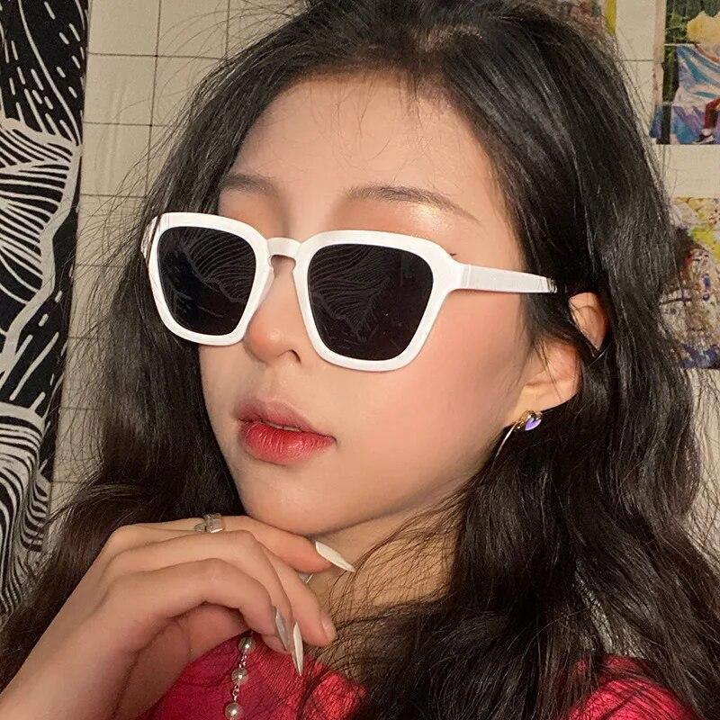 Fashion Square Sunglasses Women Designer Luxury Man/Women Cat Eye Sun Glasses Classic Vintage UV400 Outdoor Oculos De Sol