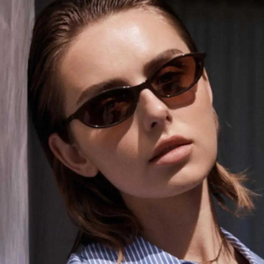 Retro Oval Sunglasses for Women Chic Cat Eye 90s Sunnies Lightweight Narrow Shades Trendy UV protection Sun Glasses