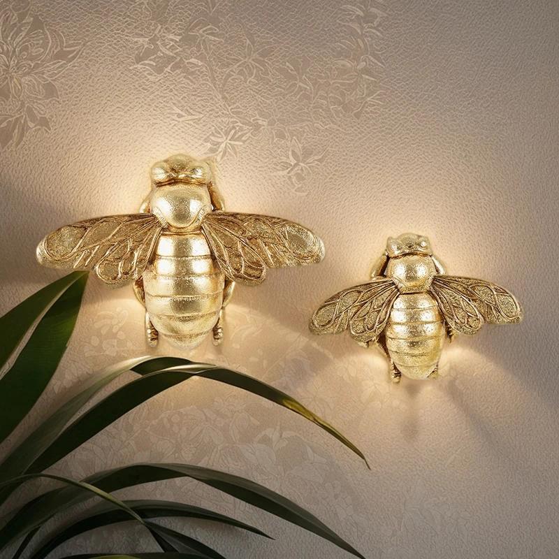 Golden Bee Wall Sculpture Art Decor Resin Insect Handcrafted 3D Home Gallery Wall Unique Gift Living Room Bedroom Party Decor