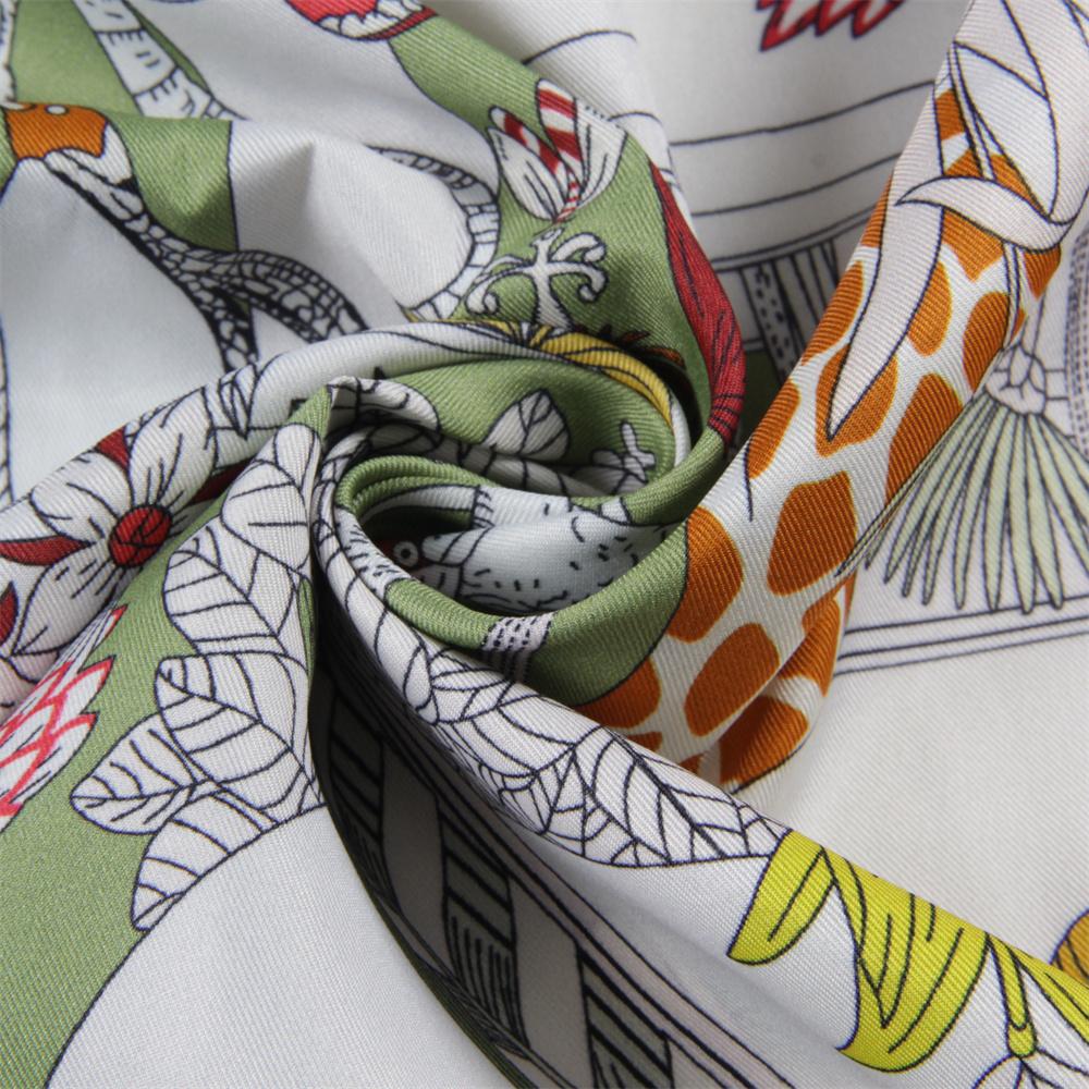 Brand Silk Scarves Animals Printed Twill Silk Scarf Women Shawls Luxury Design Hijab Fashion Square Curled Scarf Neckerchief