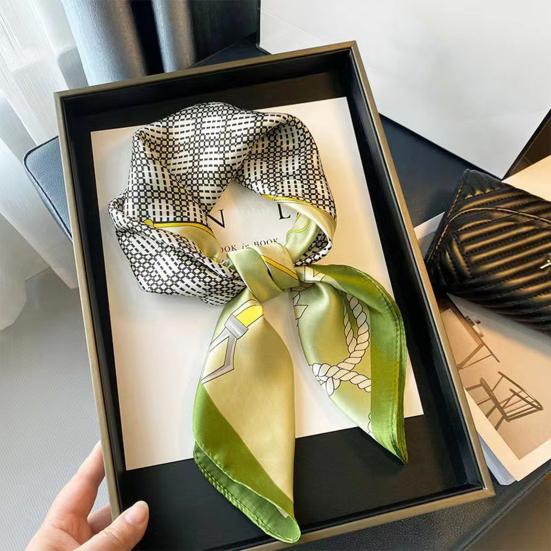 70x70CM Čtvercový šátek z umělého hedvábí Jaro Léto Prodyšný Dámský Šátek na hlavu Nákrčník Ochrana před sluncem Falešný saténový šátek do vlasů