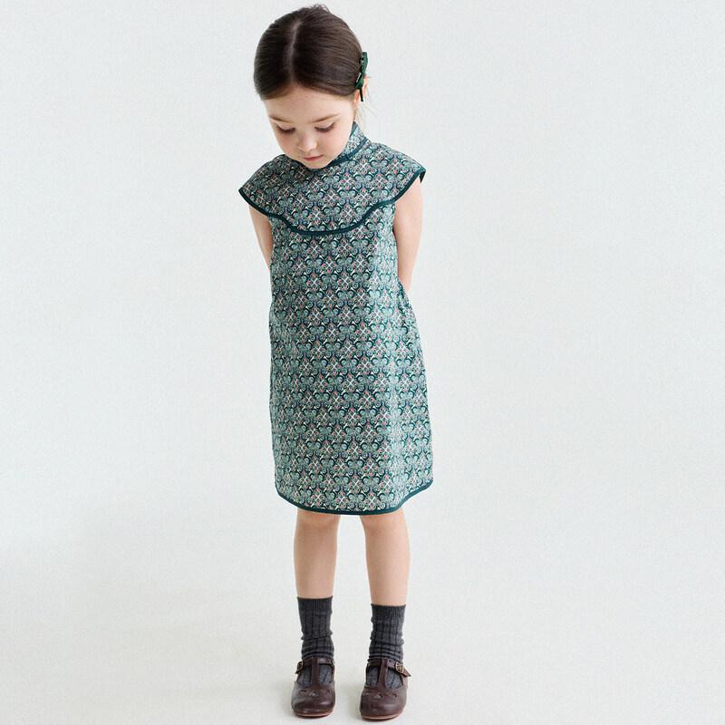 

Yun er Mama Girls Long-Staple Cotton Floral Cheongsam Dress 140