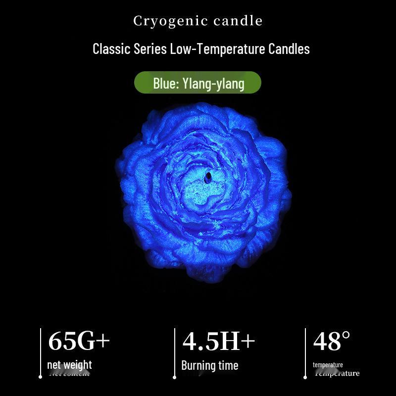 Светящаяся в темноте ароматическая свеча из соевого воска - Роза и Пион 65g