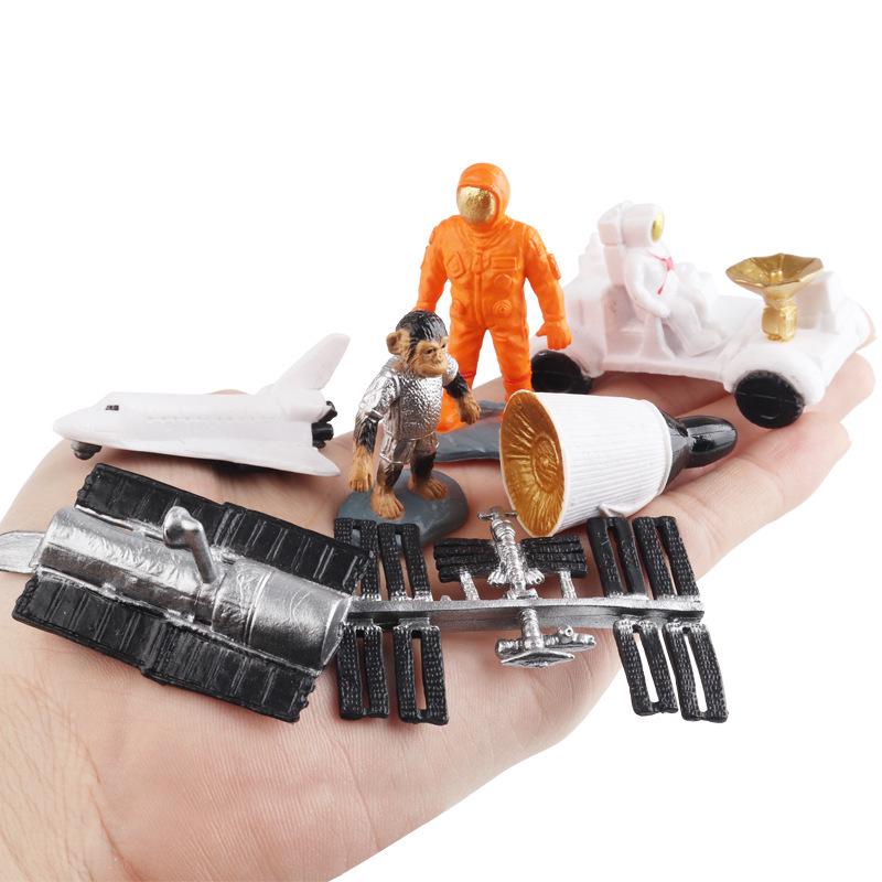 Astronaut Apollo Space Model Set: Simulation Planet, Rocket, Satellite, Telescope Teaching Aids