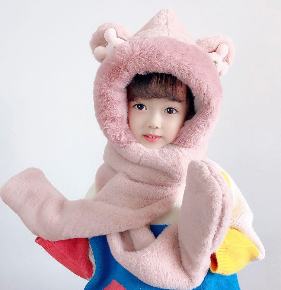 Children's Three-piece Hat Winter Cute Girl Scarf Gloves Integrated Hat Baby Plush Thickened Plush Warm