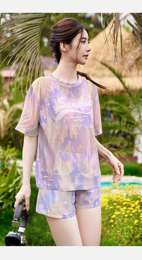 Plus Size Women's Three-Piece Long Sleeve Swimwear Set with Cover-Up – Slimming, Stylish, and Perfect for Hot Springs