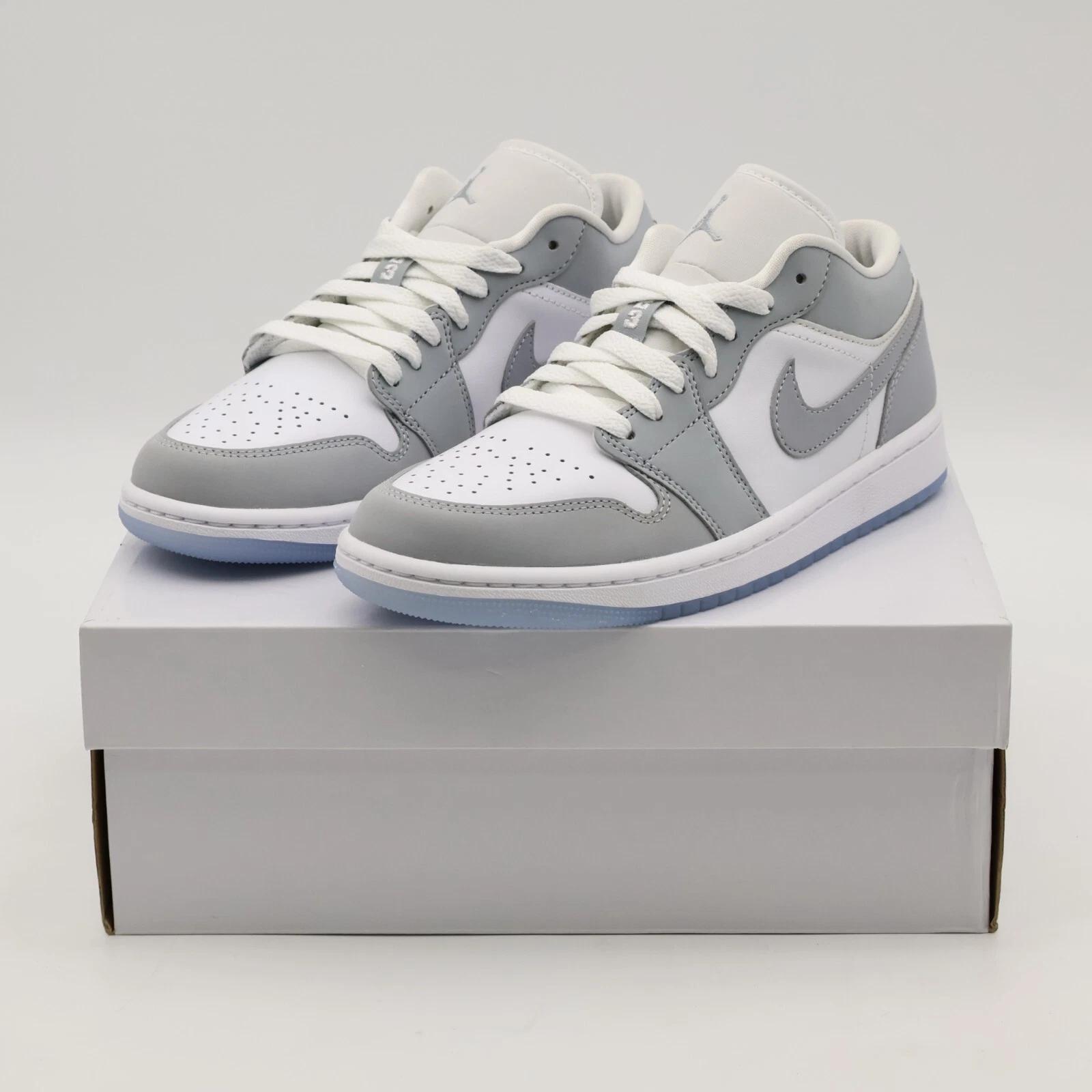 

DC0774-105 Nike Air Jordan 1 Low Серый Волк Алюминий (Женская) US 6.5W