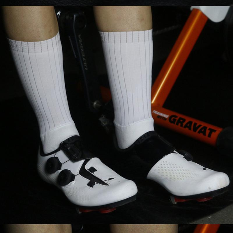 Cycling Socks Aero Anti Slip Silicone Sports Bike Socks Men Breathable Mesh Running Racing Bicycle Socks MTB Calcetines Ciclismo