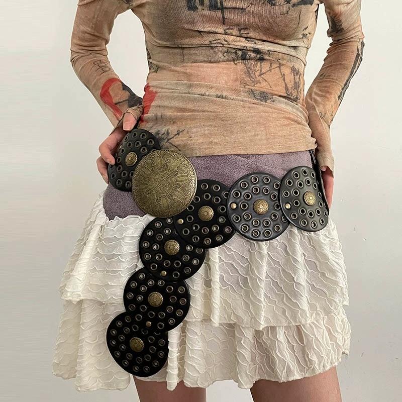 Cintura Larga in Ecopelle Stile Boho con Fibbia Metallica Circolare per Donne Moda Estiva