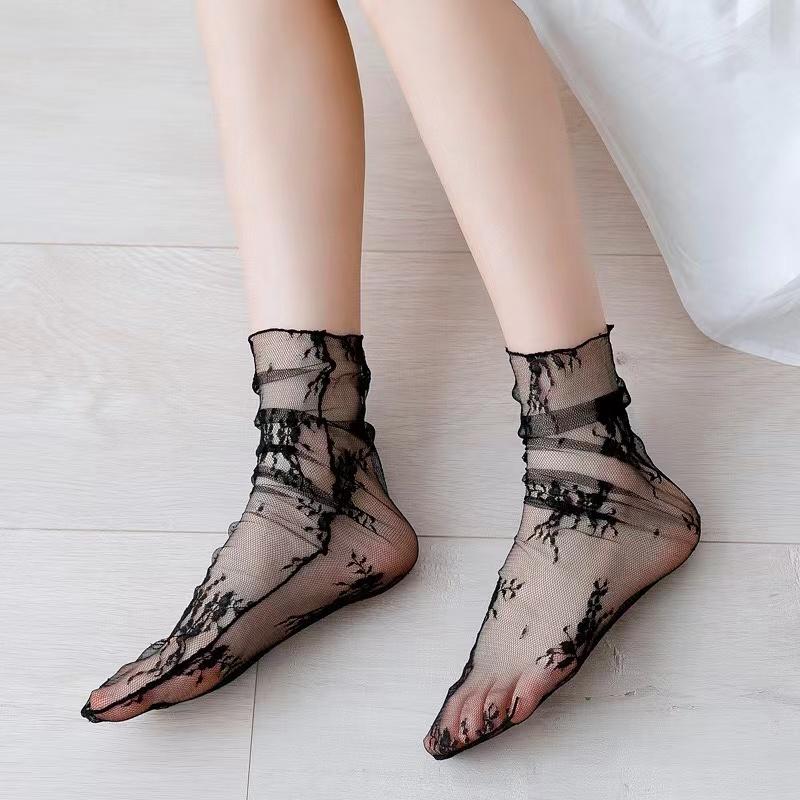 Women's Harajuku Socks Ladies Breathable Transparent Floral Lace Sock Sweet Mesh Fishnet Sock Soft Breathable Socks