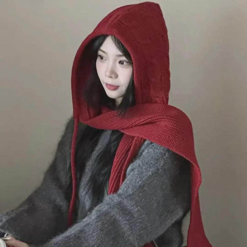 Women's Hooded Knitted Shawl: Wool Hat-Scarf-Waistcoat Combo for Autumn/Winter
