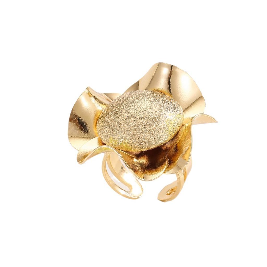 Golden Round Flower-shaped Open Ring for Women, Fashionable Retro Exaggerated Large Ring Accessories Gift