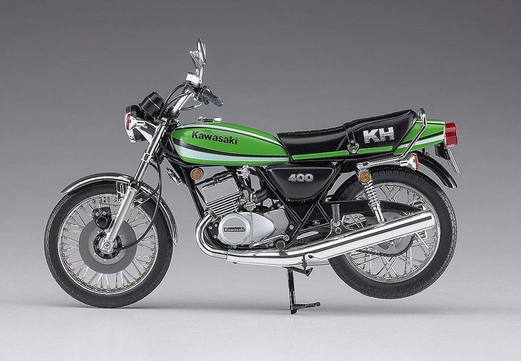 Plastikový model motocyklu Kawasaki BK6 řady Hasegawa v měřítku 1:12, KH400-A7.