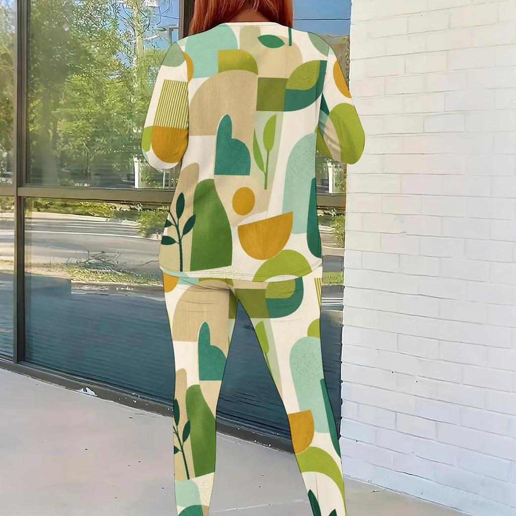 Women Plus Size Two Piece Set Round Neck Long Sleeve Printed Top And Fitted Pants