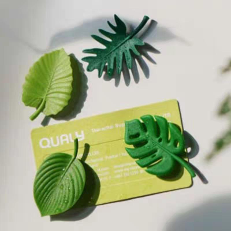 4pcs Personalized and Fun Green Leaf Plant Refrigerator Magnets Cute Creative Fridge Photo Message Magnet Decorative
