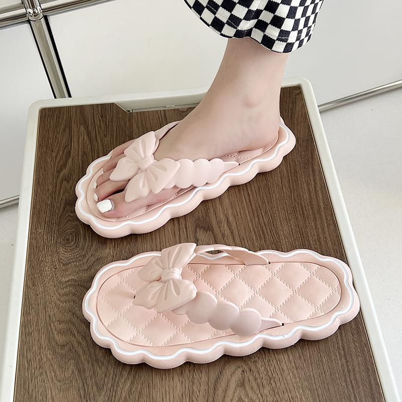 Korean Style Women's Flip Flops – Thick Sole, Trendy Outdoor Fairy Design for Summer.