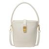 Hand Carrying Bucket Bag, New Women's Solid Color Shoulder Bag, Fashionable and Simple Casual Messenger Bag.