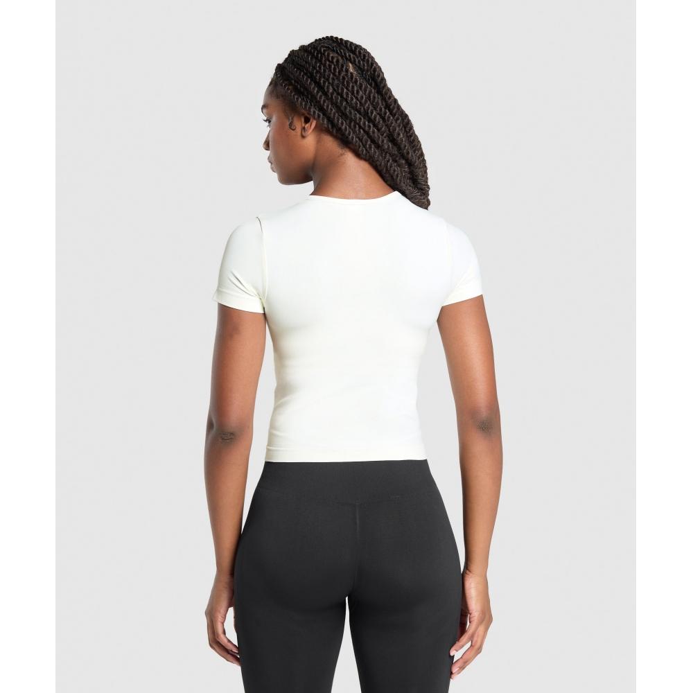 Gymshark Everyday Seamless Tight Fit Crew Neck Tee Soft White B3b1o Wcmy