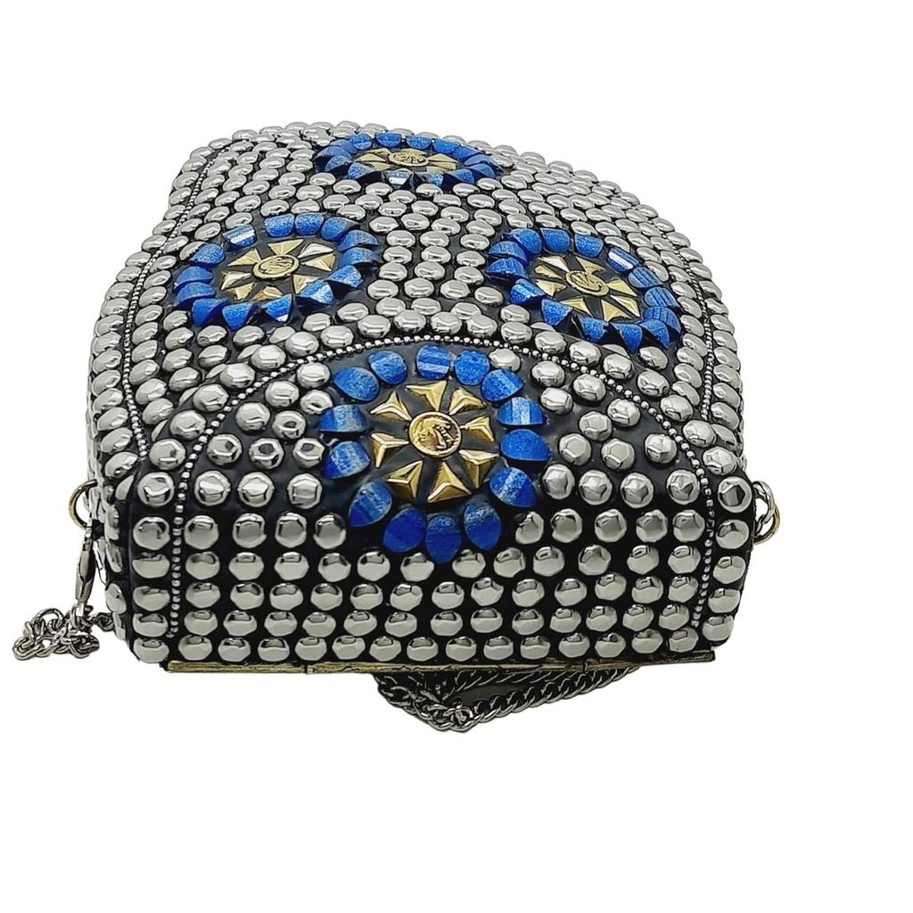 Silver Metal Beaded Ethnic Purse Girls Bridal Bag Cross Body Bag for women/Girl Party Clutch Metal Clutches Vintage Brass