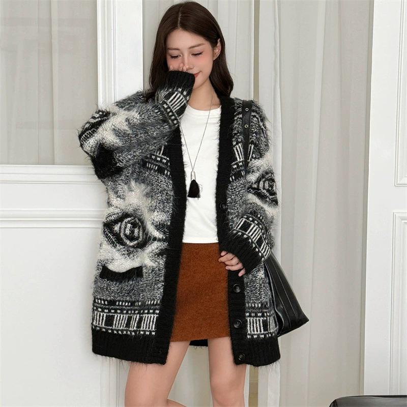 European & American Style Color Block Knitted Cardigan - Women's Mid-Length Autumn/Winter Sweater Coat