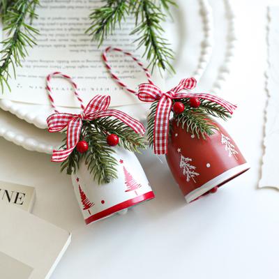 Rustic Christmas Bell Ornaments with Artificial Pine And Red Berries Vintage Metal Jingle Bells Hanging Decoration for Tree Door Wall Wreath