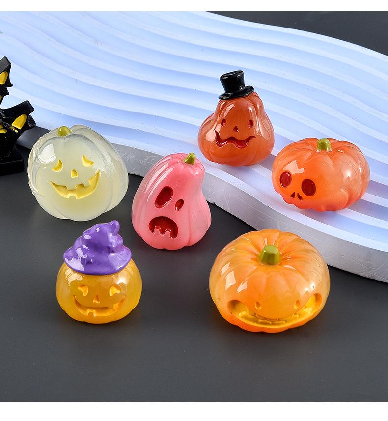 10/20/50Pcs Halloween 3D Luminous Pumpkin At Night Action Figure Mini Micro Landscape Miniatures Halloween Decoration Gifts