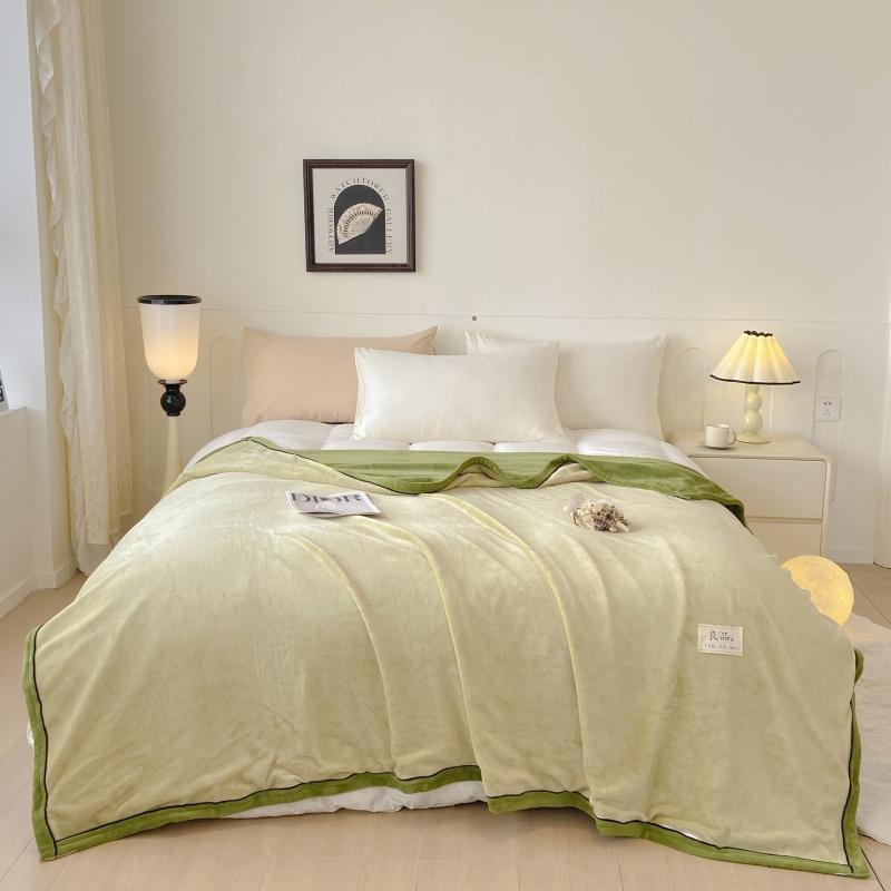 

Khaki Double Layer Warm Blanket Solid Color Milk Velvet Queen King Duvet Cover Home Soft Skin-friendly Throw Blanket with Zipper 150x200cm 1pc