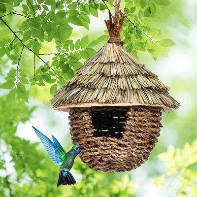 Charmantes dekoratives Kolibrihaus Handgewebtes Kolibrinest Haus Naturgras Aufgehängter Vogel für Garten Terrasse Rasen Büro