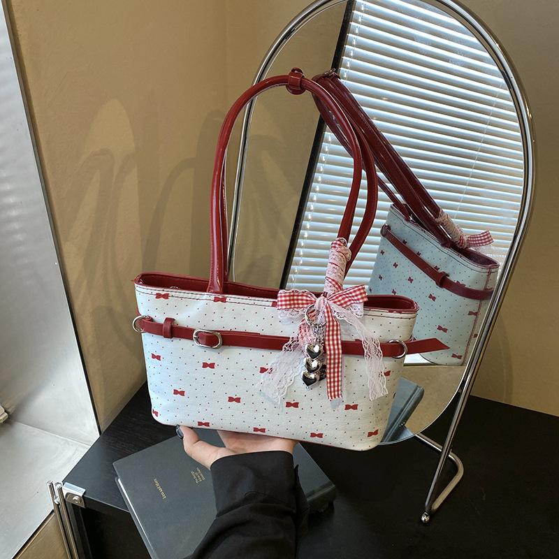 

Трендовая женская сумка маленькая свежая с бантом и лентой на плечо сумка-хобо нишевый дизайн высококлассная сумка под мышкой синий