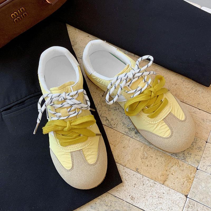 

Little white shoes casual sports women s shoes sub-board shoes Forrest Gump shoes women s 2025 new spring and summer popular flat-bottomed German tr 35 жовтий