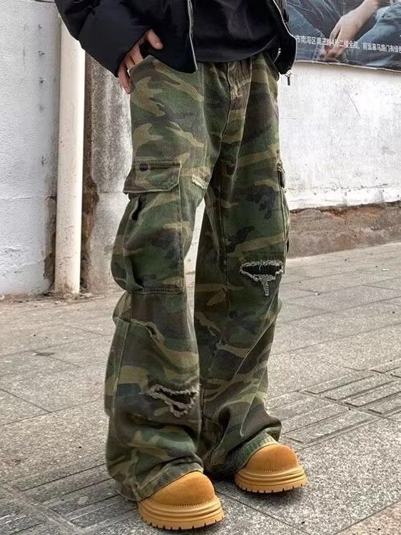 2025 Unisex Camouflage Distressed Micro-Flare Jeans with Multiple Pockets