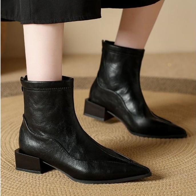 French pointed elastic thin boots women's autumn and winter new thick heel short boots retro versatile brown Chelsea boots