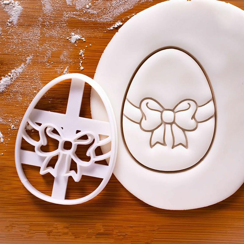 Easter Exclusive Plastic Cartoon Chick and Rabbit Colored Egg Baking Tools with Printed Patterns