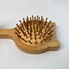 Peigne Démêlant Massage Cheveux et Cuir Chevelu pour Chaton en Bambou