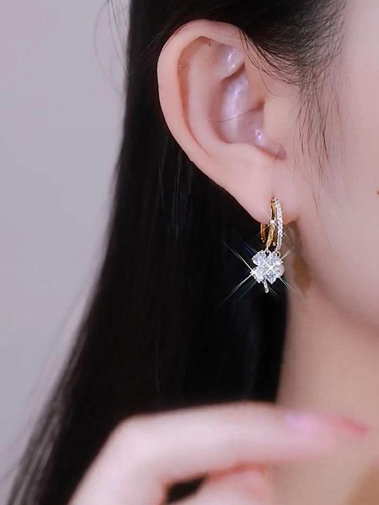 2025 New Fashion Purple Four-Leaf Clover Pearl Ear Cuffs – Trendy Luxury Earrings