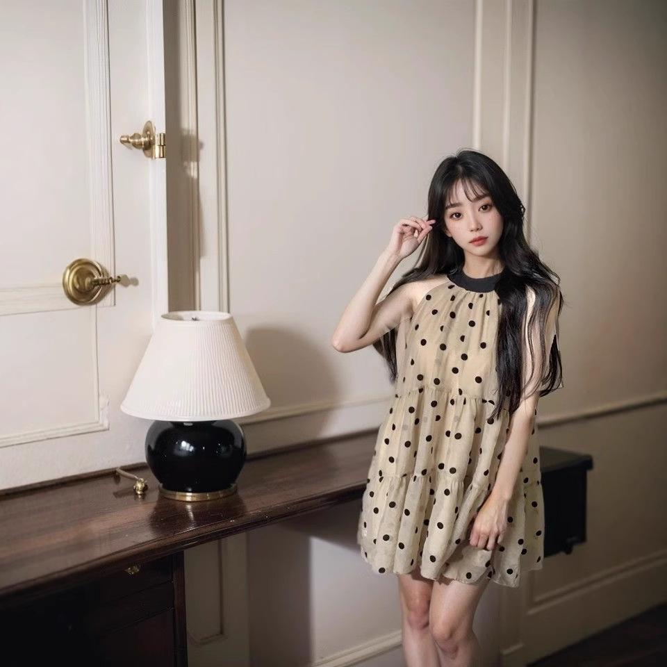 French sleeveless lace-up neck polka dot dress women's summer new fashion temperament small loose short skirt